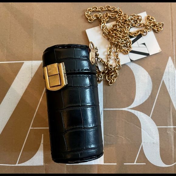 ✨Host Pick✨ ZARA MINI TUBE BAG - Picture 5 of 5